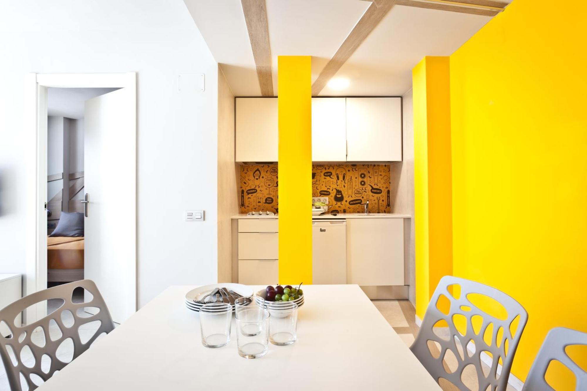 Ryans Ibiza Apartments - Only Adults Ruang foto