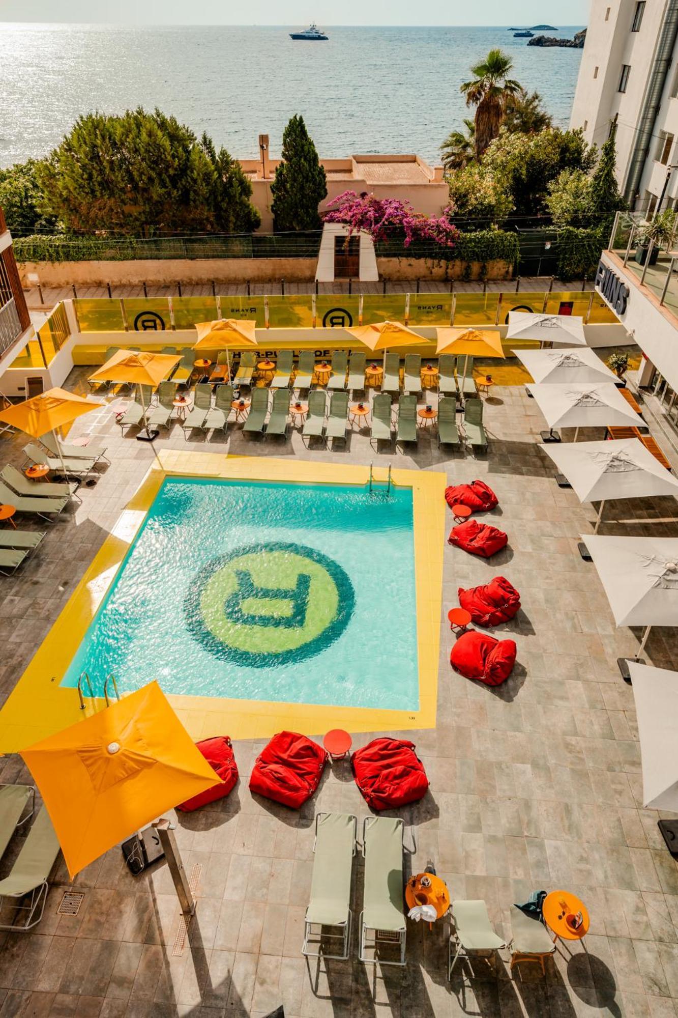 Ryans Ibiza Apartments - Only Adults Bagian luar foto