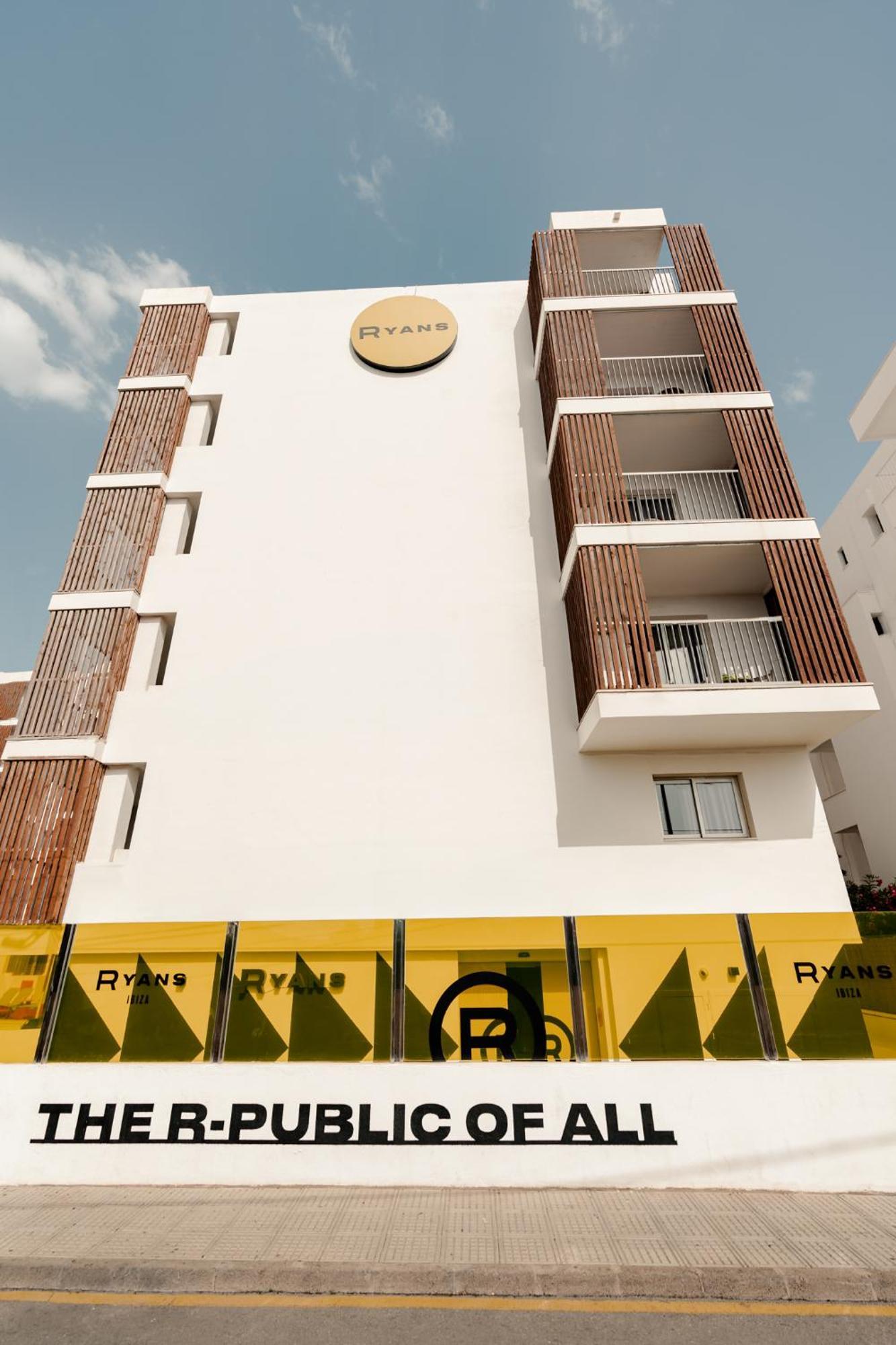 Ryans Ibiza Apartments - Only Adults Bagian luar foto