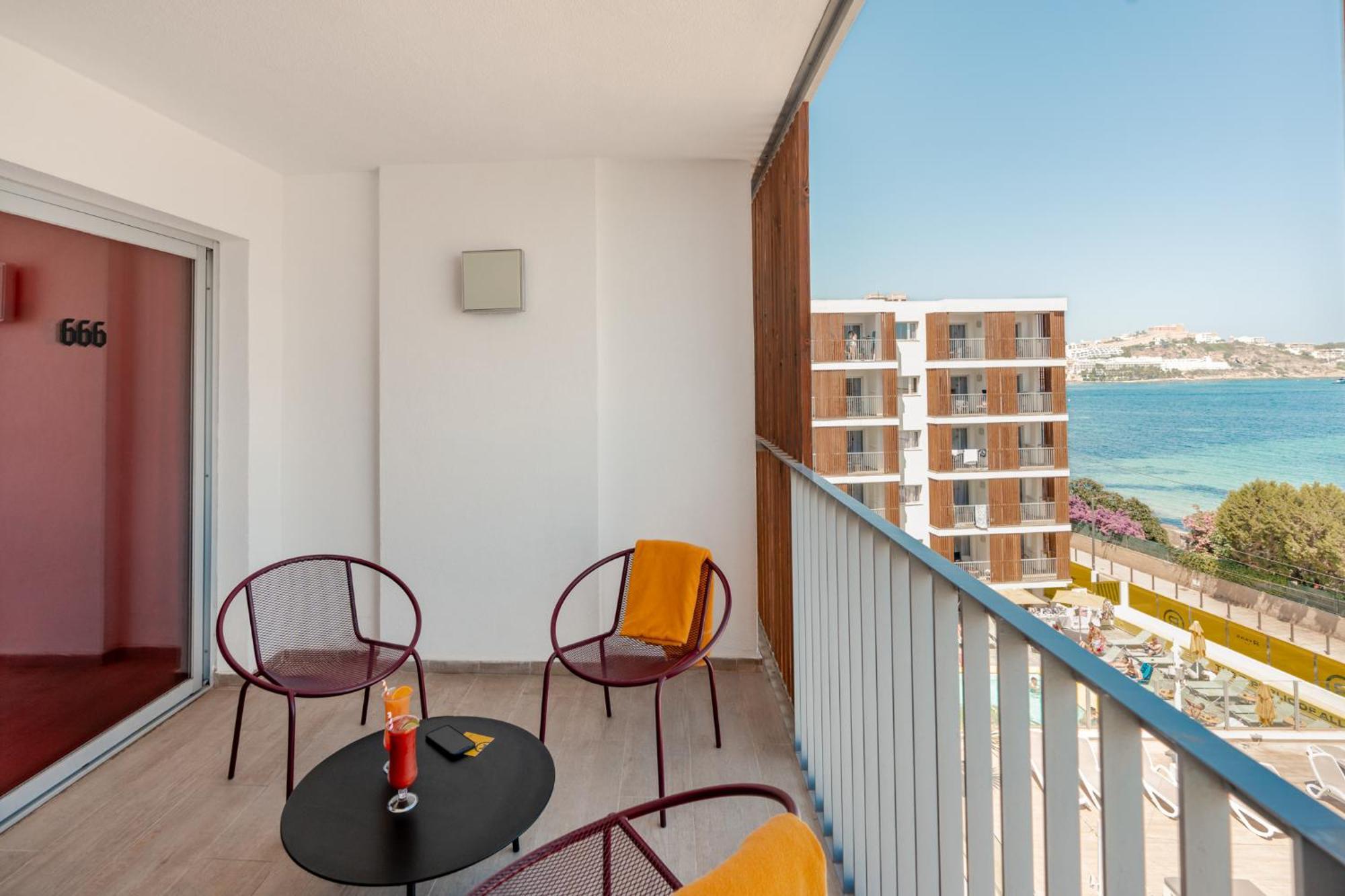 Ryans Ibiza Apartments - Only Adults Bagian luar foto